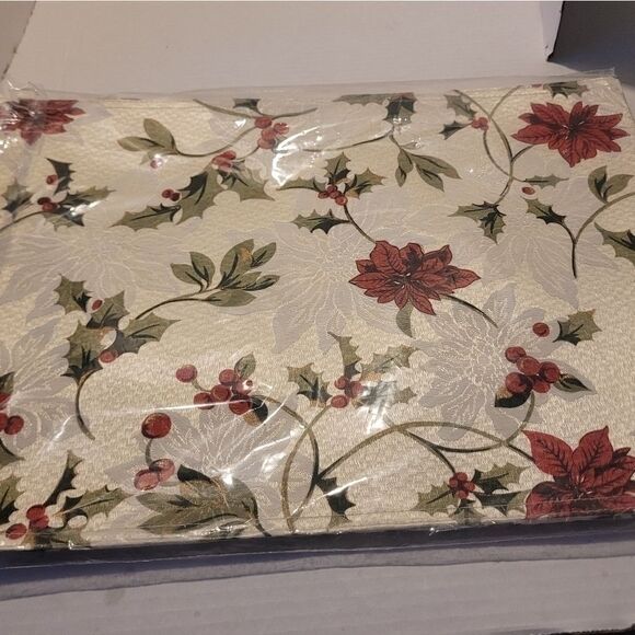 𝅺JC penny 4PLACEMATS Beautiful Colorful Large Nwt Holly 100%% cloth - Picture 1 of 5